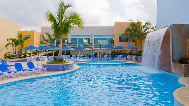 Las Flores Beach Resort - Mazatlán