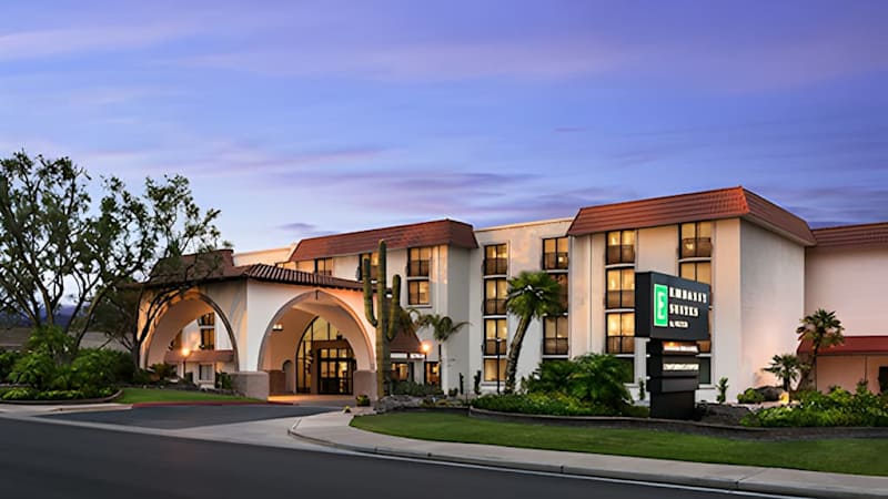 Embassy Suites by Hilton Scottsdale Resort - Phoenix