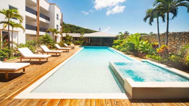 Naboo Resort and Dive Center - Roatan