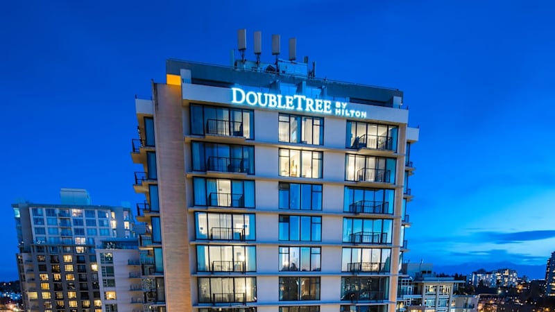 Doubletree by Hilton Hotel & Suites Victoria - Victoria