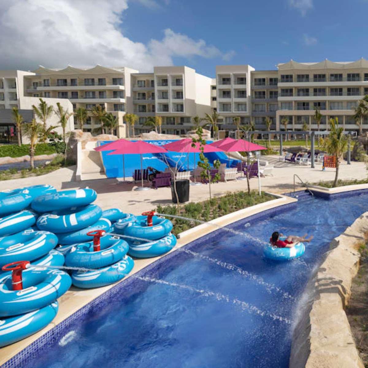 Planet Hollywood Cancun by Royalton, An Autograph Collection All 