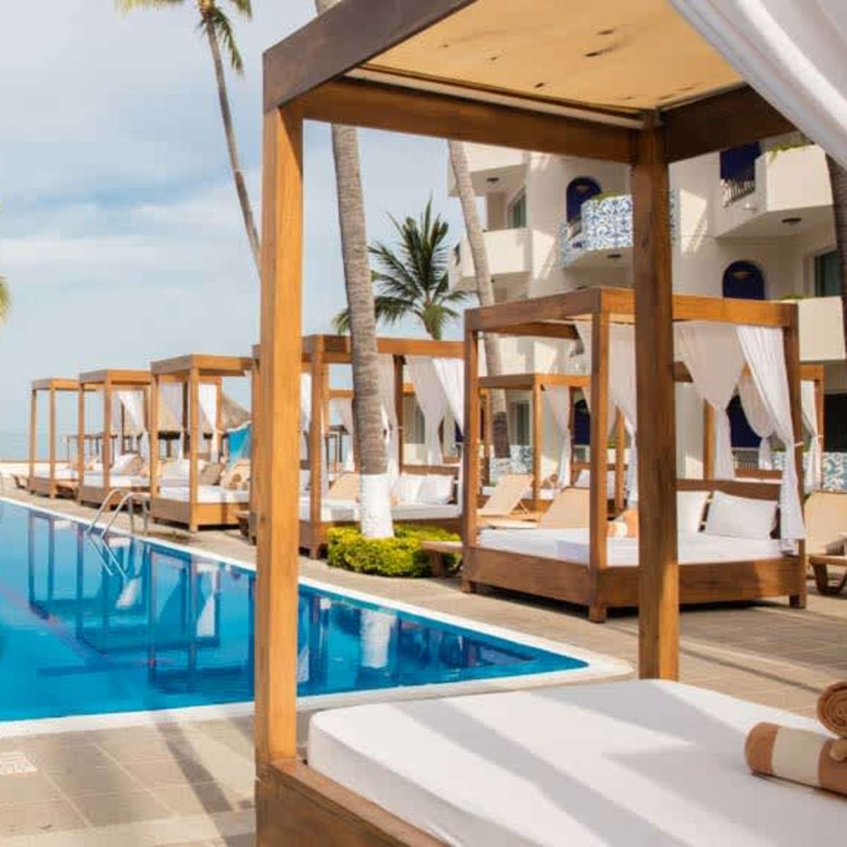Crown Paradise Golden Puerto Vallarta - WestJet Vacations Crown Paradise Golden Puerto Vallarta - WestJet Vacations