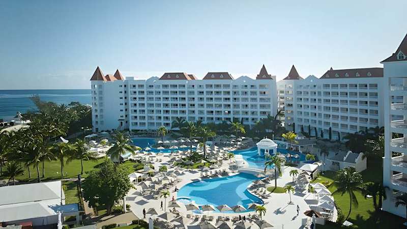 Bahia Principe Luxury Runaway Bay - Adults Only