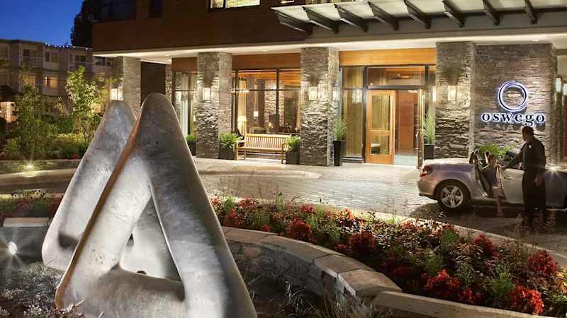 The Oswego Hotel
