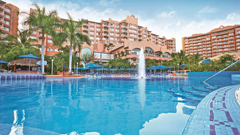 Azul Ixtapa Hotel