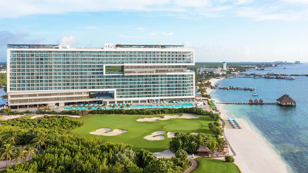 Dreams Vista Cancun Golf and Spa Resort